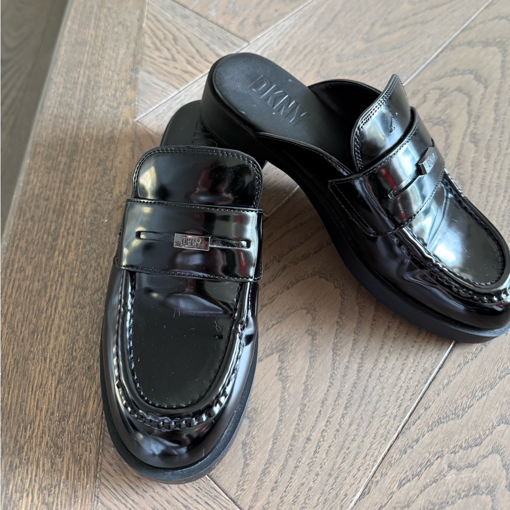 Women DKNY size:8